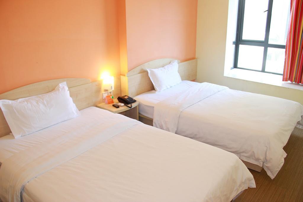 7Days Inn Guangzhou Tianhe Tangxia Junjing Huayuan Eksteriør bilde