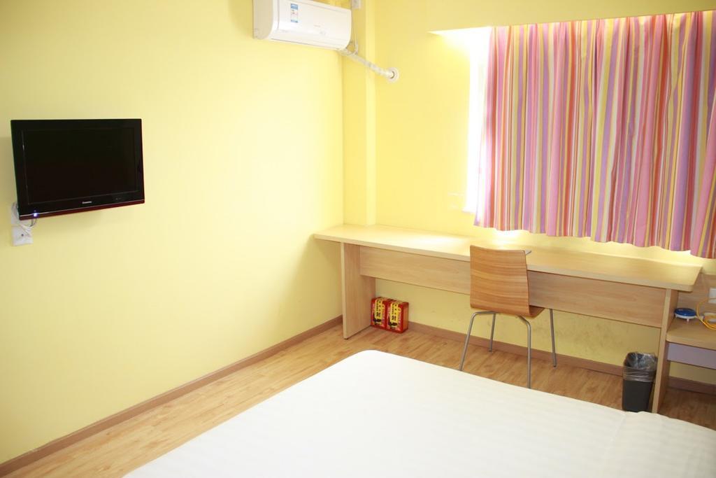 7Days Inn Guangzhou Tianhe Tangxia Junjing Huayuan Eksteriør bilde